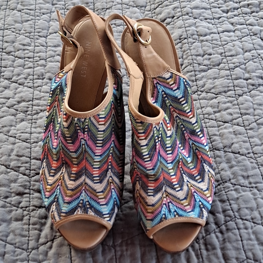 Multiple color heels